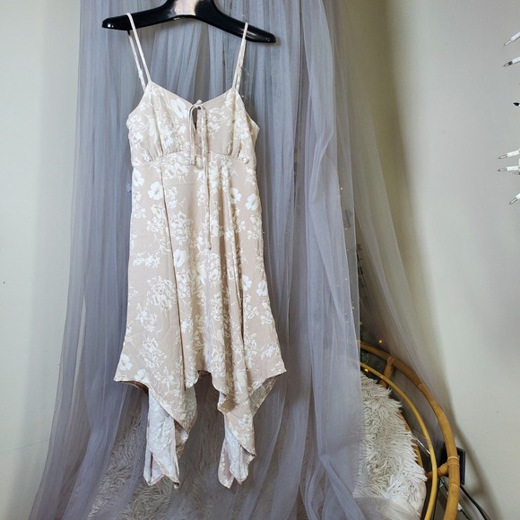 Sugarkiss Boho Gypsy Peasant Dress Empire Waist Handkerchief Hem Resort Fairy S - Picture 2 of 6